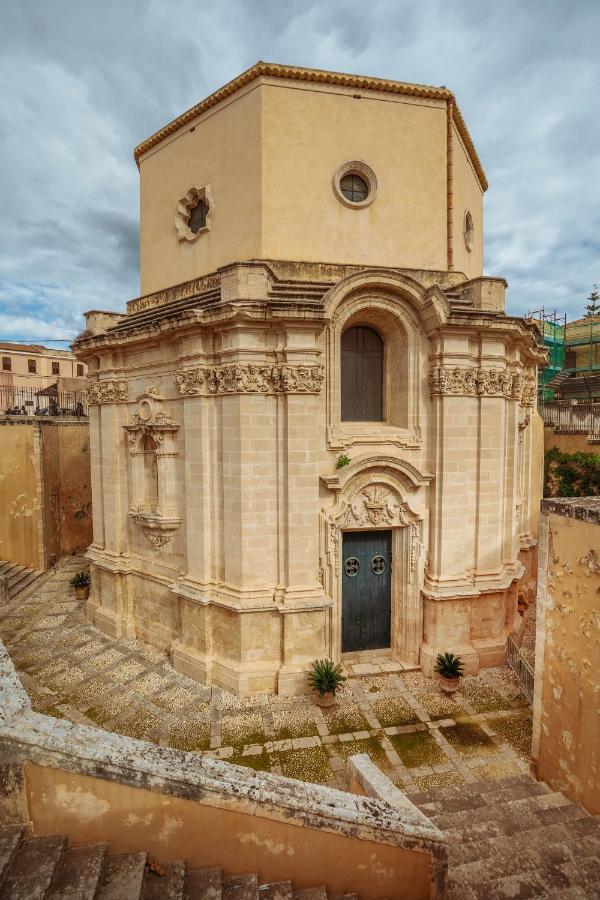 Residenza Giuseppina Villa Syracuse ภายนอก รูปภาพ